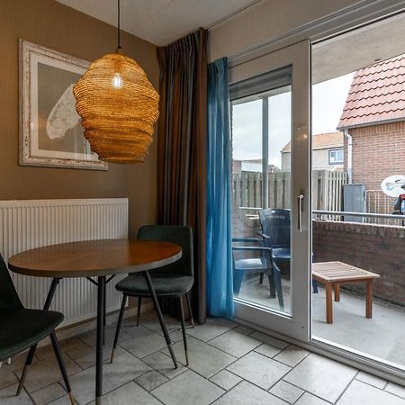 Hotel Tesselhof De Koog  Exteriör bild